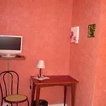 La Fontaine Centre Hotel