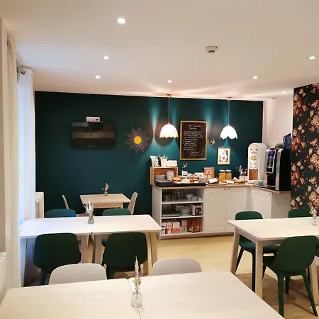 福恩塔尼卡昂中心酒店 酒店 2*