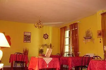 福恩塔尼卡昂中心酒店 酒店 凯恩