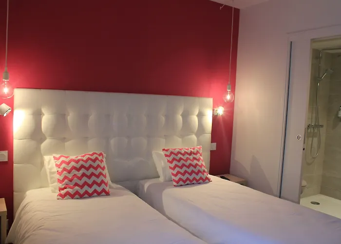 酒店 福恩塔尼卡昂中心酒店 2*