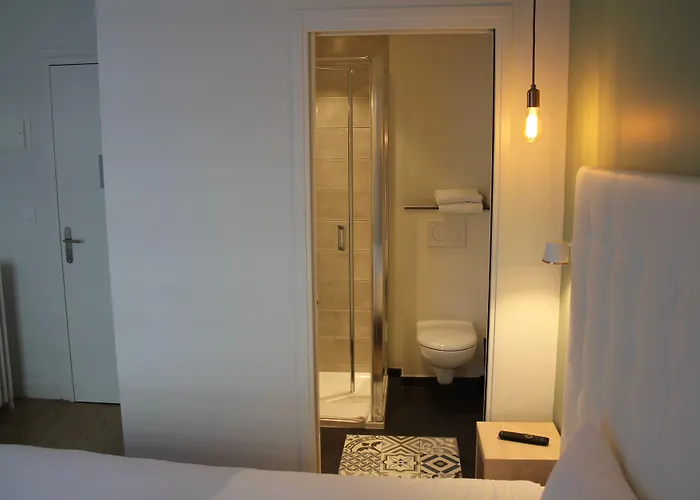 福恩塔尼卡昂中心酒店 2* 凯恩