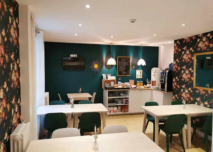 福恩塔尼卡昂中心酒店 酒店 2*