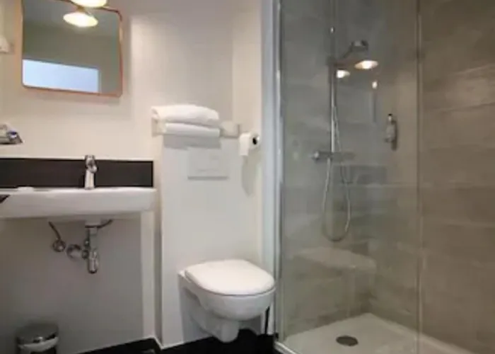 酒店 福恩塔尼卡昂中心酒店 凯恩