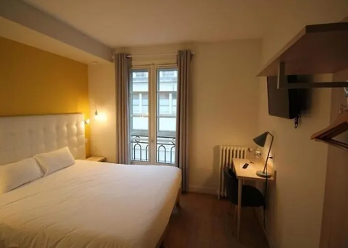 福恩塔尼卡昂中心酒店