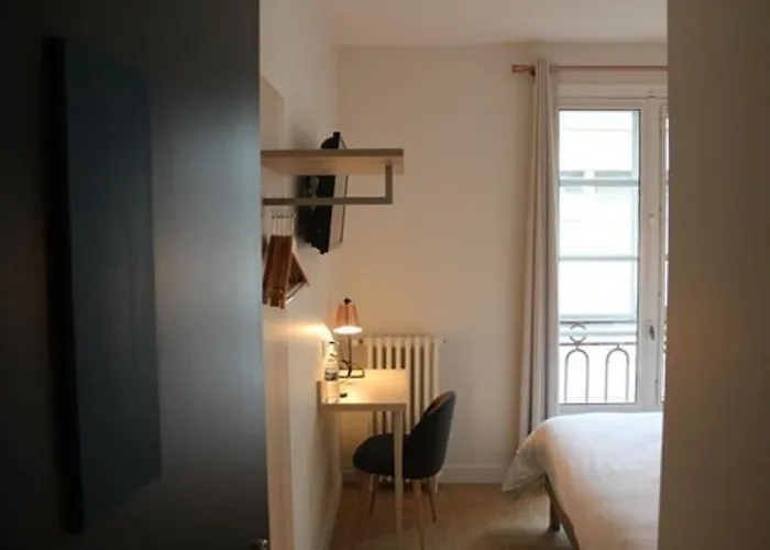 福恩塔尼卡昂中心酒店 2* 凯恩