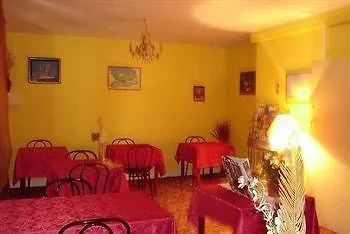 La Fontaine Centre 2* Caen