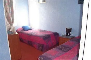 La Fontaine Centre 2*