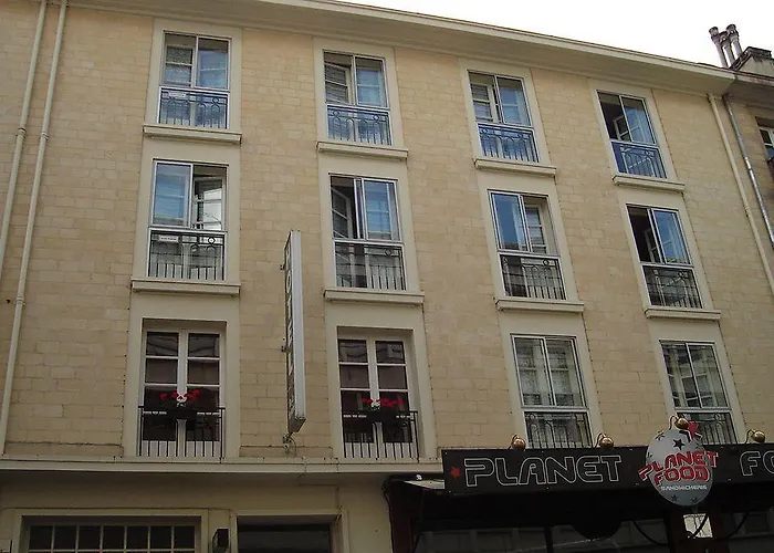 福恩塔尼卡昂中心酒店 2* 凯恩