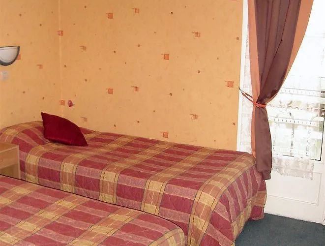 La Fontaine Centre Hotel