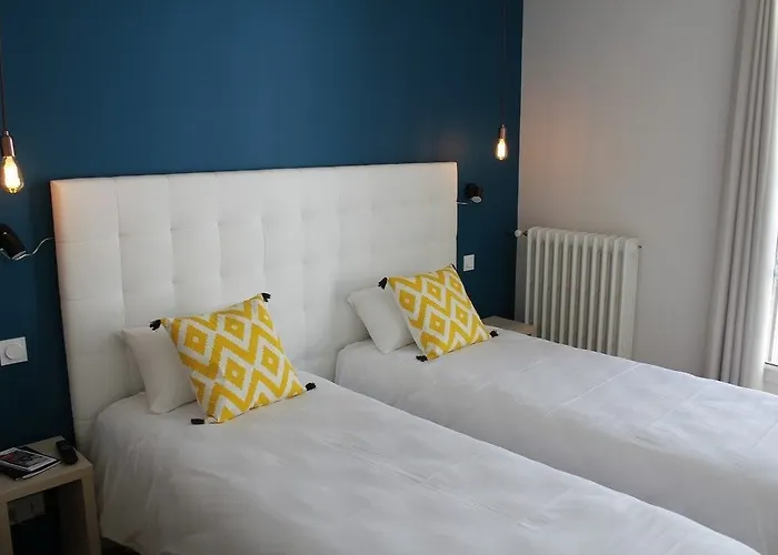 酒店 福恩塔尼卡昂中心酒店 2*